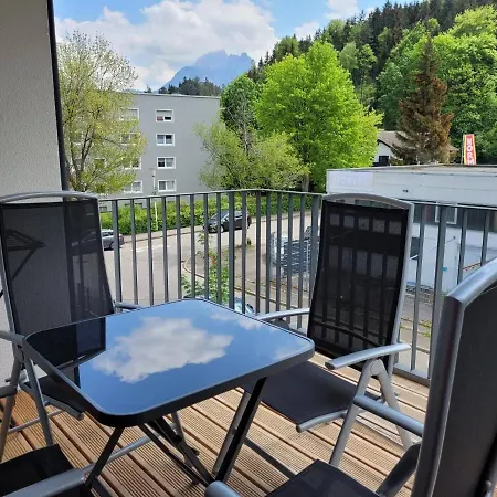 Апартаменти Traumwohnung 14